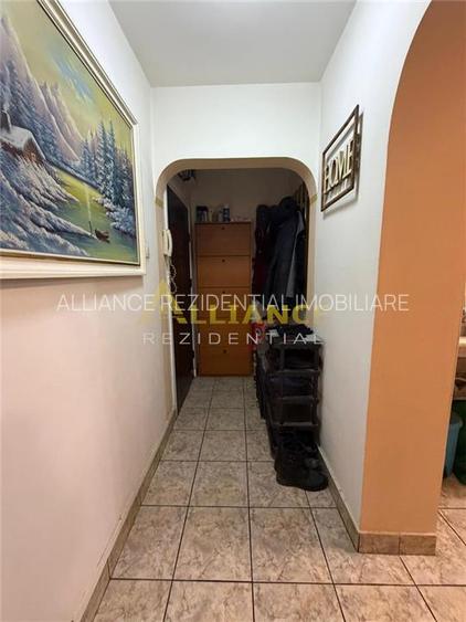 2 CAMERE PIATA RESITA - 14