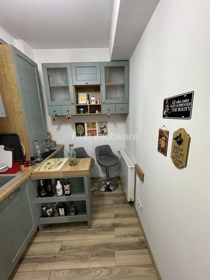 Va oferim spre inchiriere apartament de 3 Camere de inchiriat - 3