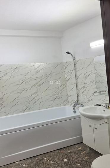 Vând apartament central, renovat complet cu centrală proprie - 4