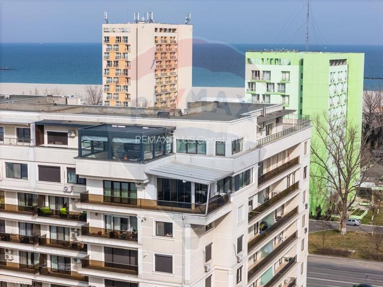Penthouse de vanzare in Mamaia vedere frontala lac si marea Neagra - 28
