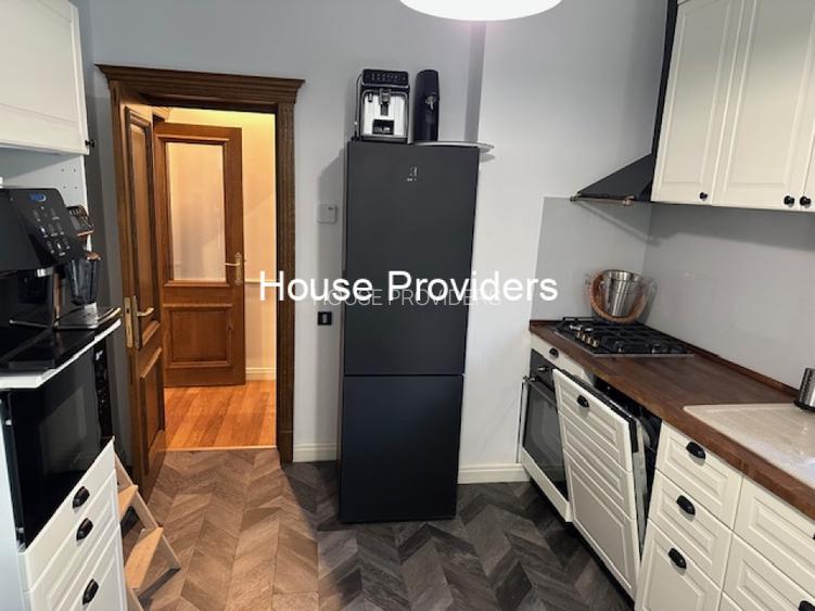 Vila reprezentativa,superpozitie, central - 23