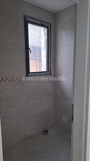Proprietate rară în Nădlac – Casa ultracentral 7 camere - 10