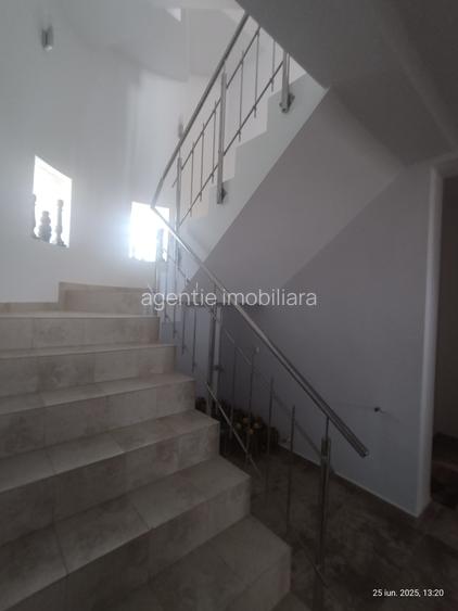 Vila P+1+M Eforie Sud 12 camere pretabil pensiune - 32