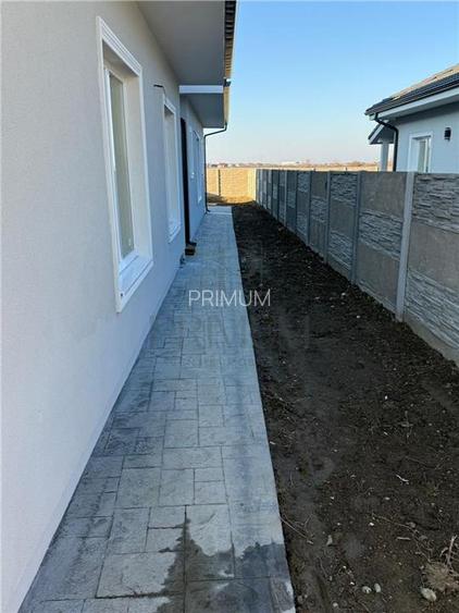 Duplex superb - la cheie - asfalt - 3 bai. - 4