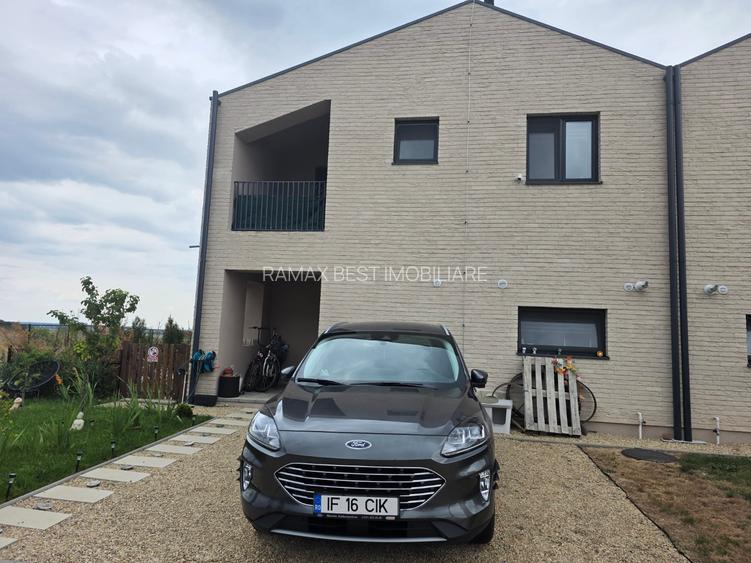 Complex Liziera de Lac, Comuna Frumusani, vila  partial mobilata si utilata - 2