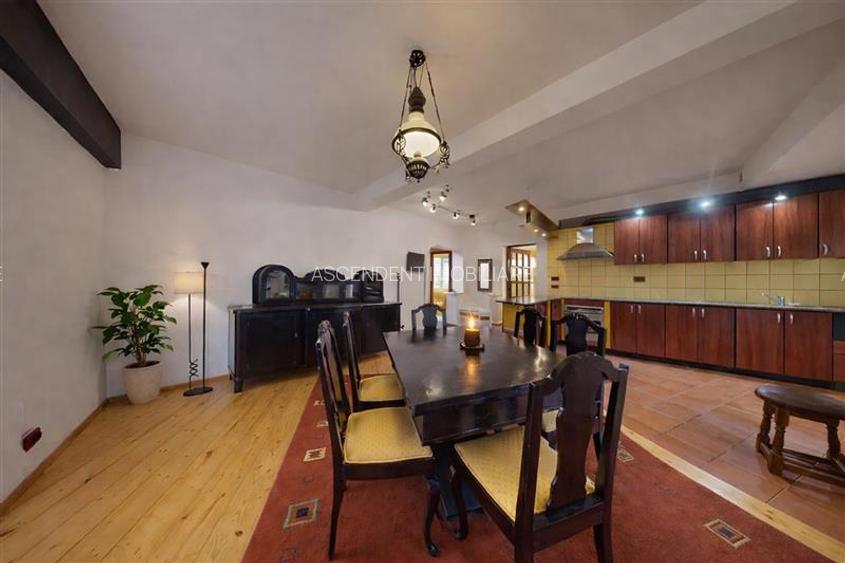 Volum arhitectural remarcabil:Rezidential/ Sediu firma,Clinica,Investitie,Centru - 4