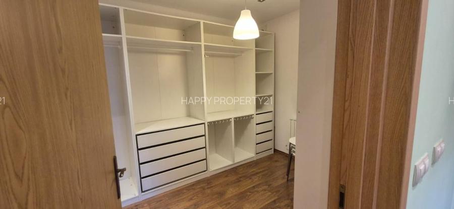 Casa de Vanzare Strada Ofrandei - 8