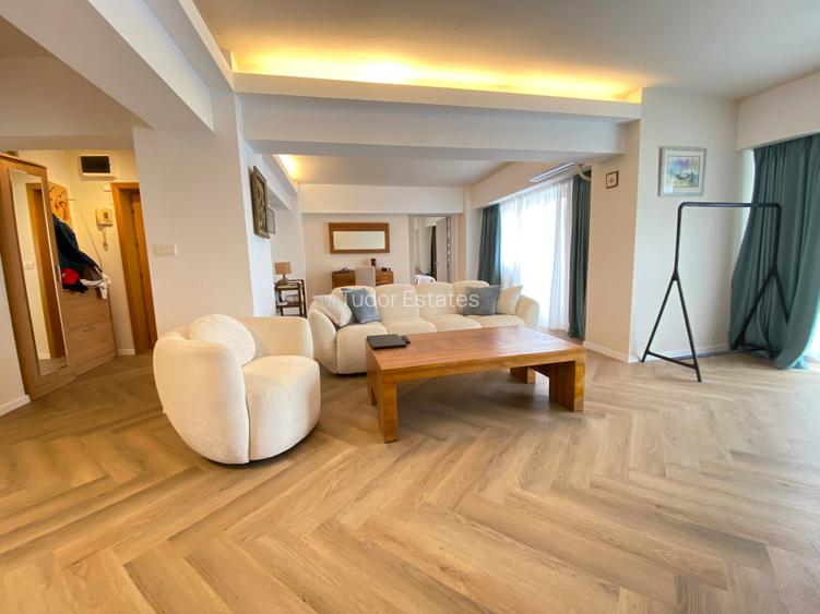 Lovely 3 bedroom apartment transformed into 2 bedrooms next to the Unirii Square - 5