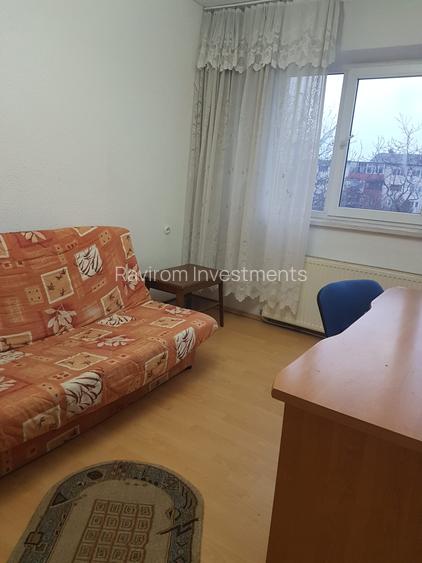 Apartament doua camere, etaj 3, mobilat si utilat, CT, langa biserica Precista - 13
