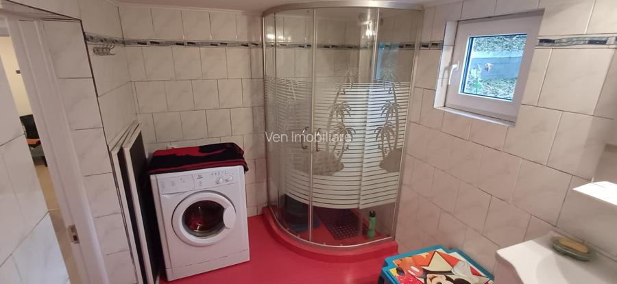 Casa individuala in Prundu Bargaului, zona centrala - 4