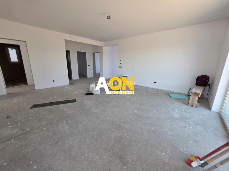 Casa 4 Camere, 2 Bai, 610mp Teren Zona Alba Micesti - 4