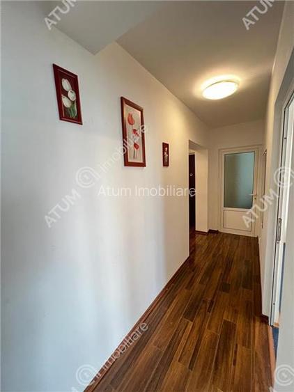 Apartament 3 camere decomandate 2 balcoane zona Mihai Viteazul Sibiu - 12