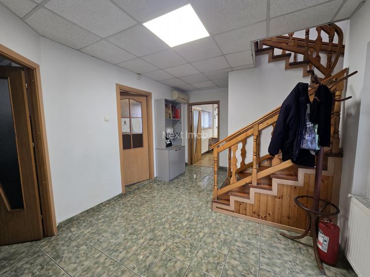 Casa la curte individuala Sector 4 (M Eroii Revolutiei) - 7