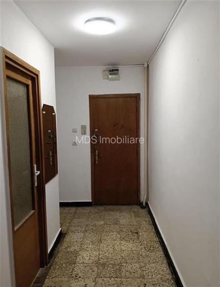 3 camere confort 1 et intermediar linga Punctele Cardinale - 8