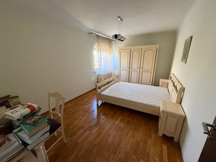 CANTACUZINO - etaj casa din 1980, curte proprie 330mp - 4