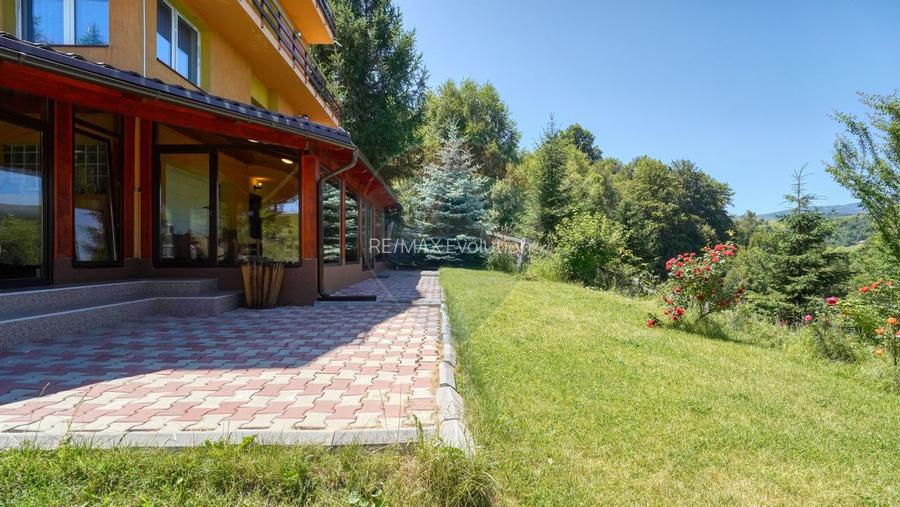 Casa/vila vânzare în Moieciu de jos, Sat. Drumul Carului 263 mp - 4