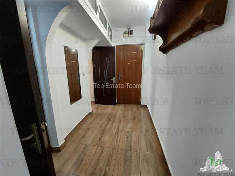 Apartament cochet cu 3 camere in zona  Casa de Cultura, Constanta - 14