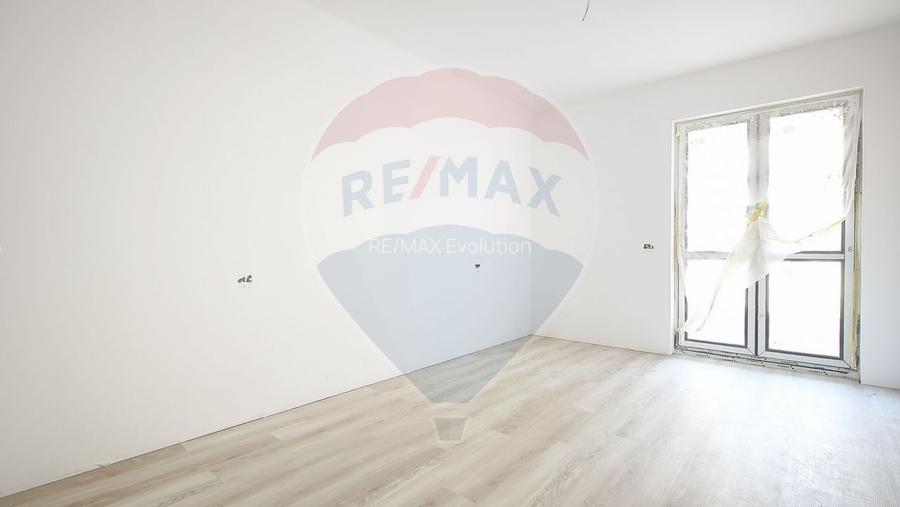 Apartament Studio 42 mp Sanpetru-Brasov Comision 0 - 16