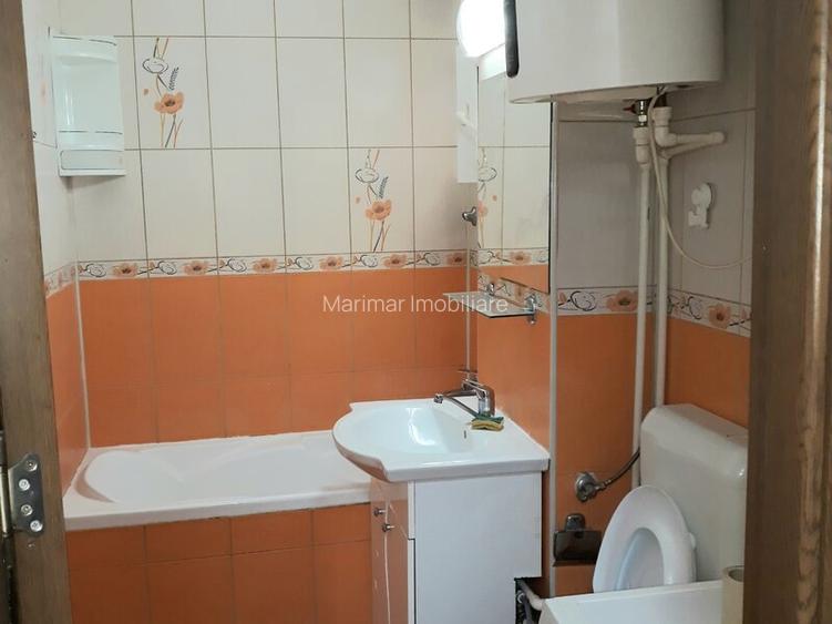 Colentina Rau, Mc Donalds, Scoala Generala nr. 39, semistradal, mob utilat - 16