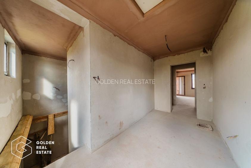 Casa  P+M  in  Fantanele,  ideală pentru personalizare - 9