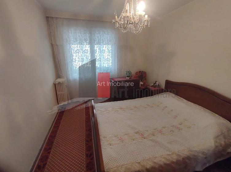 Vânzare apartament 3 camere semidecomandat Bd. Obregia - Cultural - 27