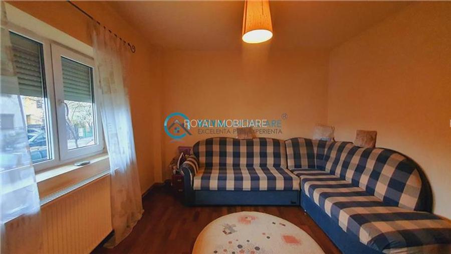 Royal Imobiliare - Vanzare apartament 4 camere zona Cioceanu - 7