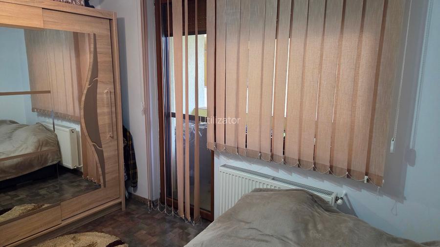 Proprietar,Vând apartament 3 camere decomandat  66 mp în Satu Mare zona Gh Bariț - 5