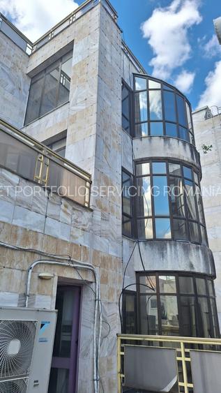 De vanzare Spatiu Comercial / Cladire de birouri - Sibiu Centru - 9