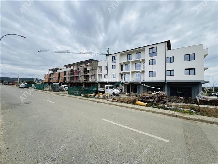 Apartament cu 3 camere si balcon etaj 1 in Selimbar zona Triajului - 3