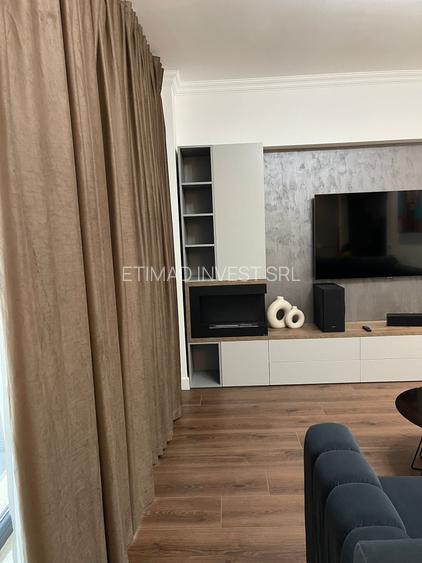 0% COMISION - FRONTAL SIUTGHIOL - 3 CAMERE - PARCARE SUBTERANĂ - 6