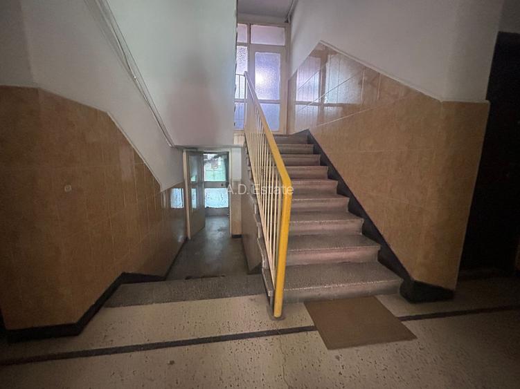 Titan 3 Camere  Etaj 1 Bloc Caramida Consolidat Instalatii Schimbate - 17