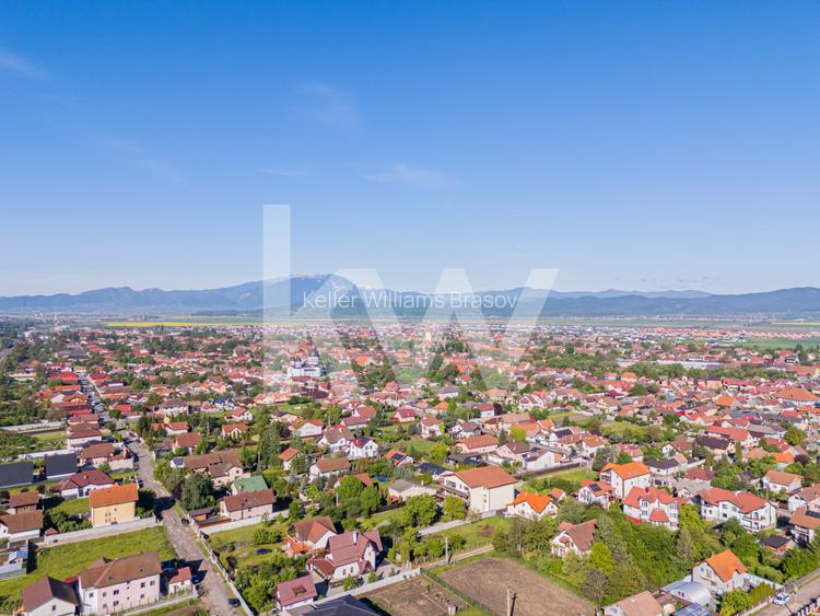 Teren pentru construcții în Cristian, cu potențial imens - 8