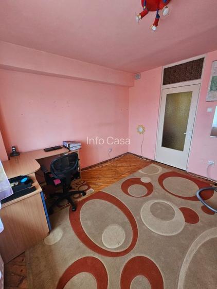 Vand apartament 3 camere decomandat Orastie - 3