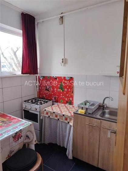 Garsoniera 31mp Bld Independentei de inchiriat - 2