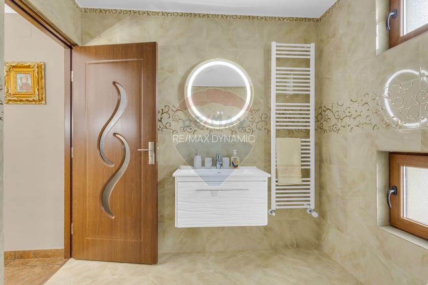 Casă noua pe colt si teren 1079 mp de vanzare in Macea,Arad - 21