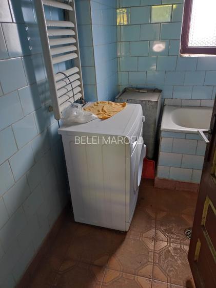 Apartament la parter in casa la curte. - 9