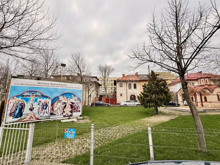 Vila 200 mp cartier de case Belvedere Regie - 10