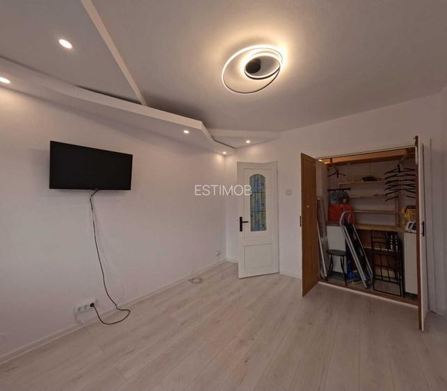 Vand apartament open space Grivitei Centru Civic - 6