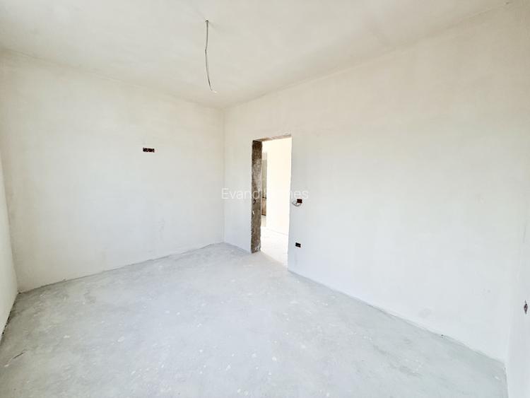 Duplex cu 3 camere - Cartier Asfaltat - Mosnita - 12