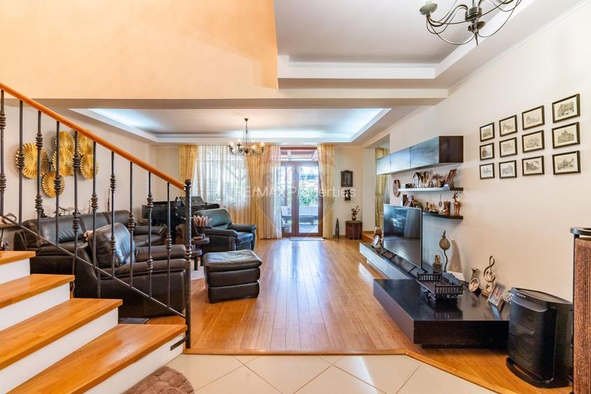 Casă / Vilă de vanzare in Corbeanca, Laguna Albastra, langa lac - 4