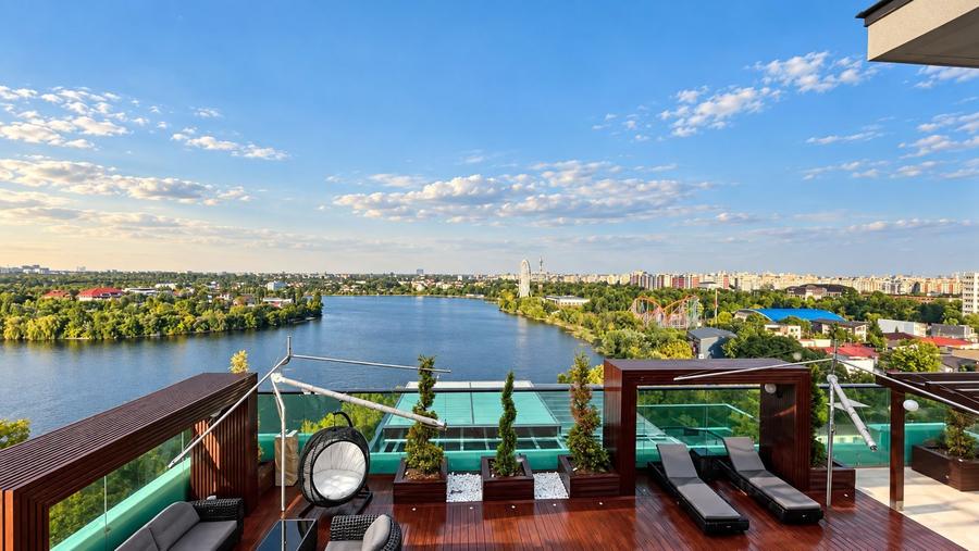 Penthouse duplex exclusivist - 200 mp de terase spectaculoase
