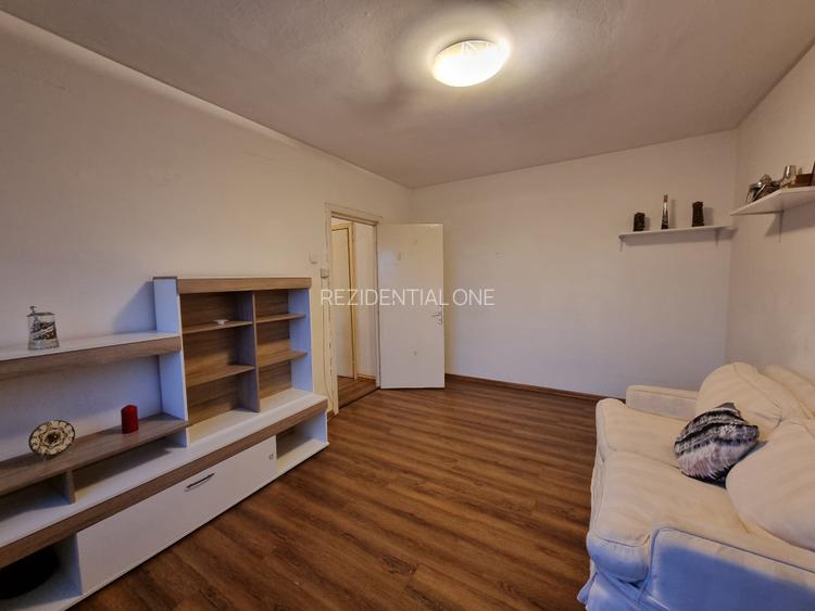 Ultracentral- 2 camere decomandate-ideal investiție- etaj intermediar - 5