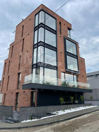 Inchiriere cladire de birouri, clinica, zona Leroy Merlin - 20