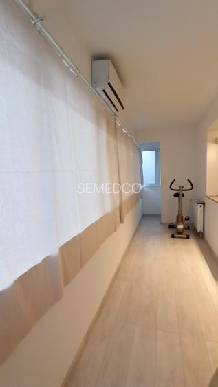 Calea Victoriei - Moxa ( Sfintii Voievozi ) - 4