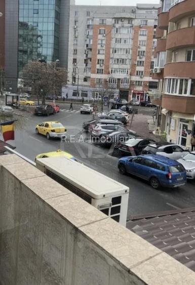 Cladire, 9 etaje, doua scari, bloc 1994-zona Calea Calarasi - 3