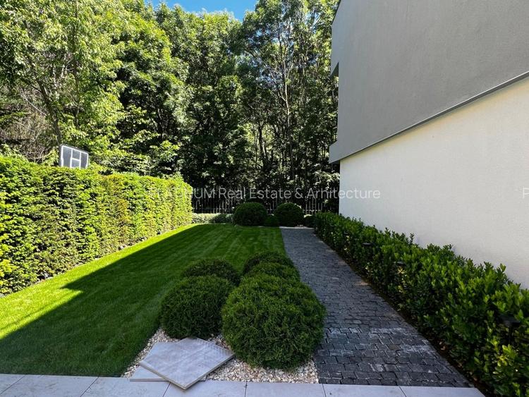 Exquisite Premium Villa for Sale: Unparalleled Elegance towards Baneasa Forest - 5