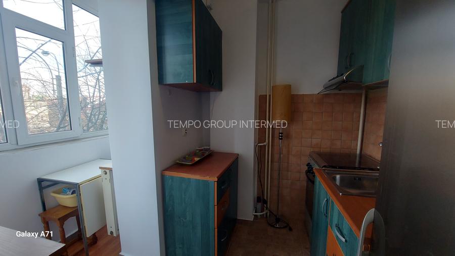 Panduri- garsoniera cocheta la cinci minute de metrou!! - 39