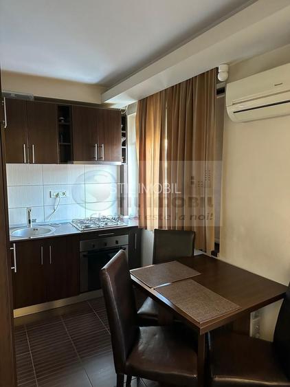 Ultracentral Iași, 2 cam, 50 mp, 169.000€ – Piața Unirii - 8