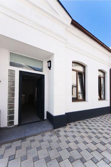 Apartament 2 camere Calea Calarasilor cu gradina