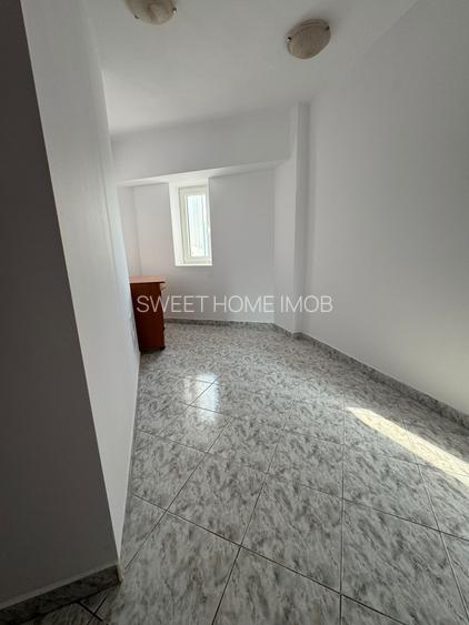 Unirii-piata alba iulia - 11